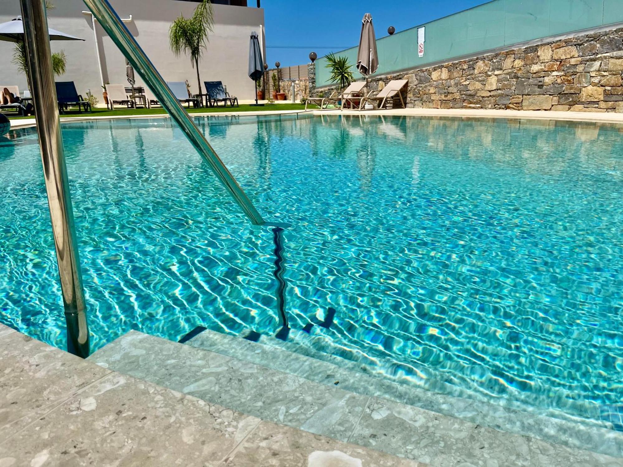 Luxury Suites In Stavromenos Kültér fotó