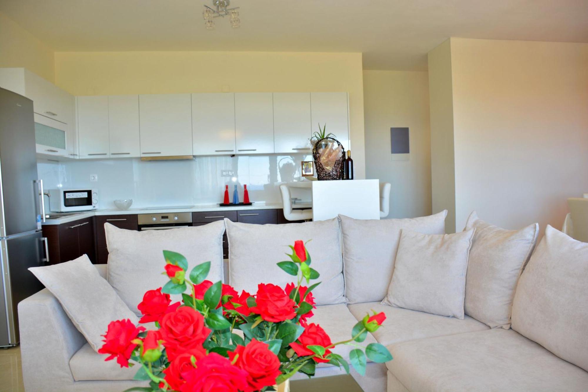 Luxury Suites In Stavromenos Kültér fotó
