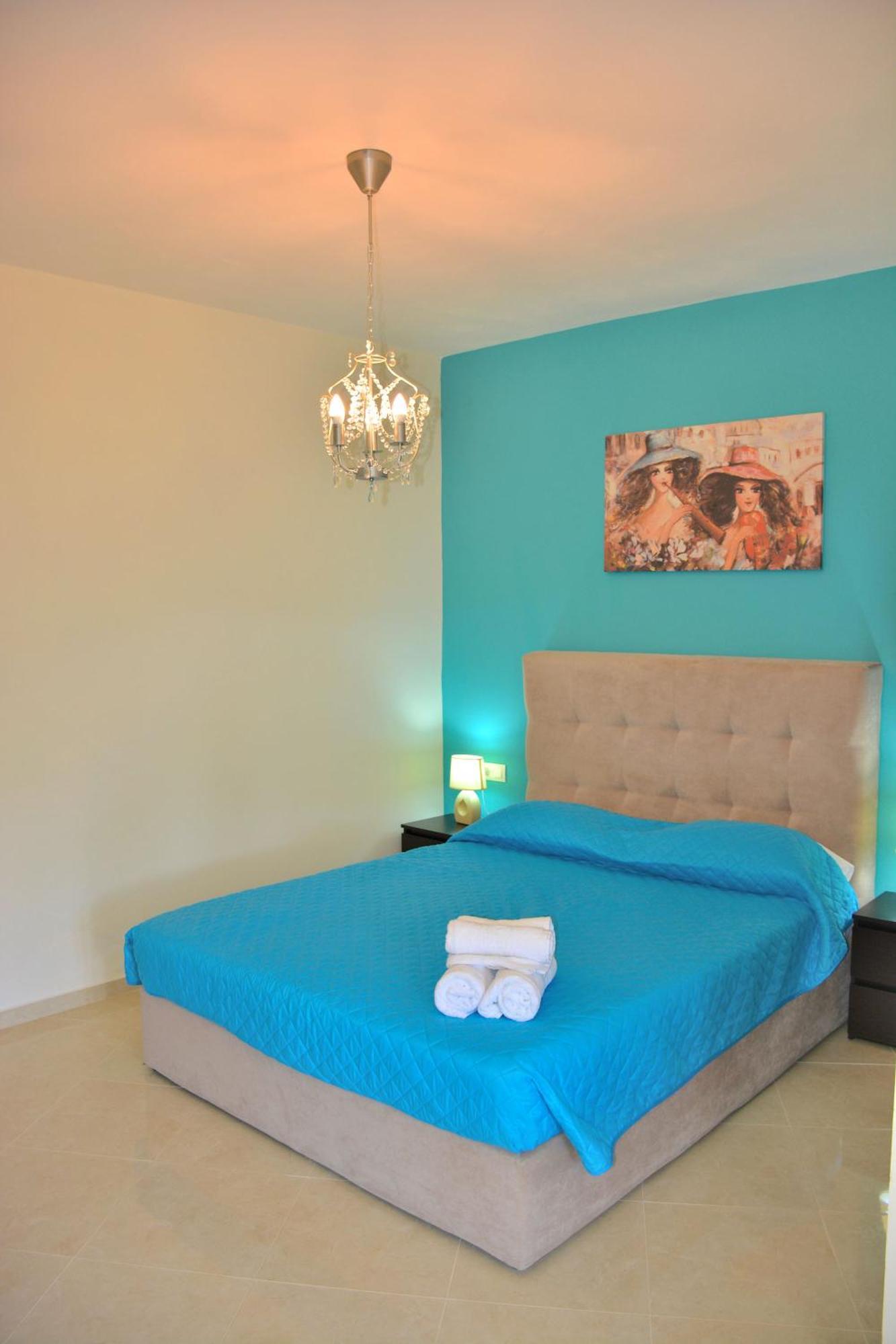 Luxury Suites In Stavromenos Kültér fotó