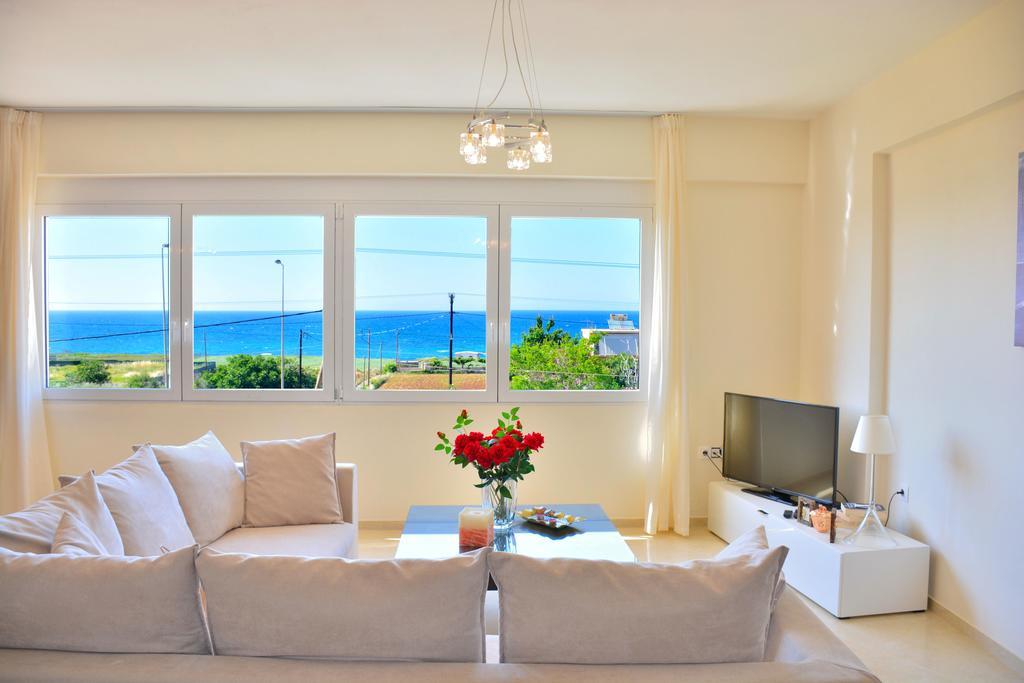 Luxury Suites In Stavromenos Kültér fotó