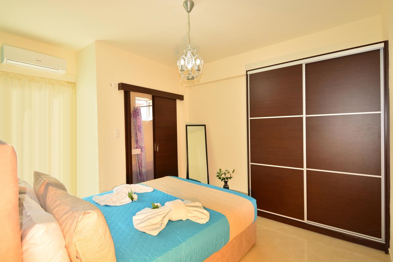 Luxury Suites In Stavromenos Kültér fotó