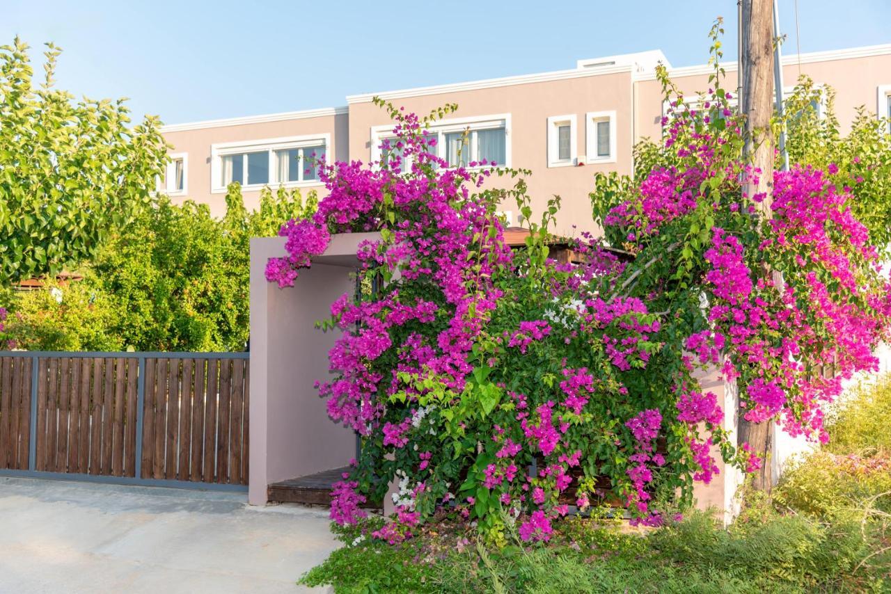 Luxury Suites In Stavromenos Kültér fotó